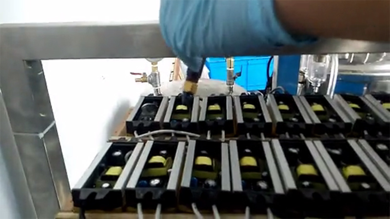 硅膠在電子電器行業中的應用